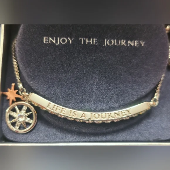 Brilliance two-tone rose/clear ns bracelet - Picture 2 of 7